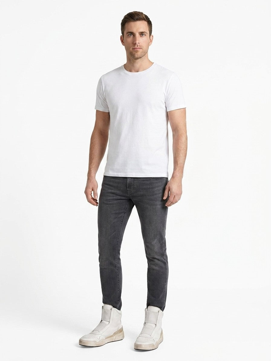 BK037320H001N20WH_model_front.jpg