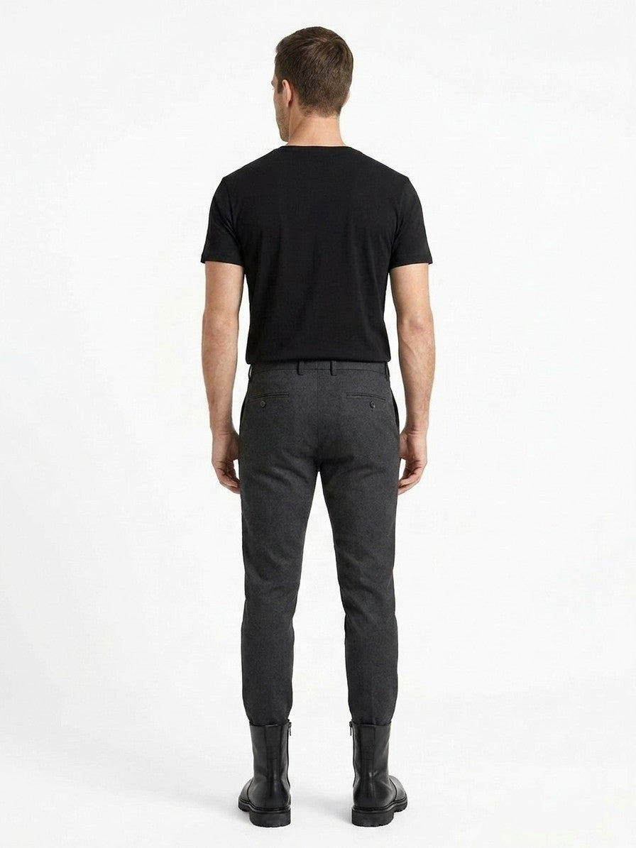 BO040720A015N01BK_model_back.jpg