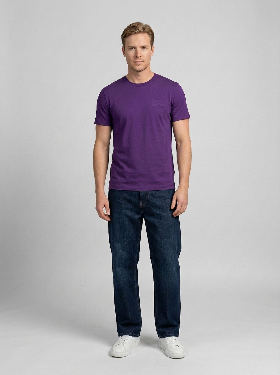 G8RL2TG7L8DF0392_model_front.jpg