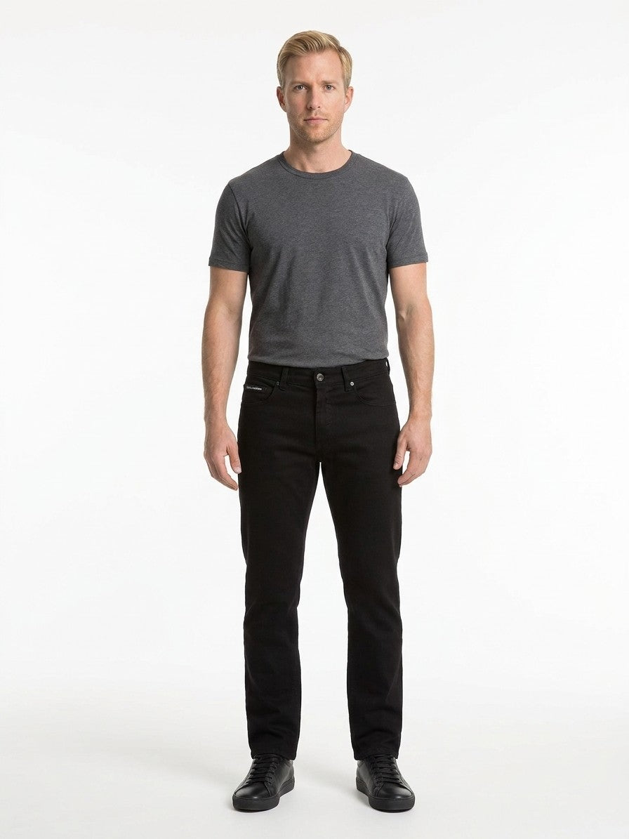 GYJCCTG8IW7N0000_model_front.jpg