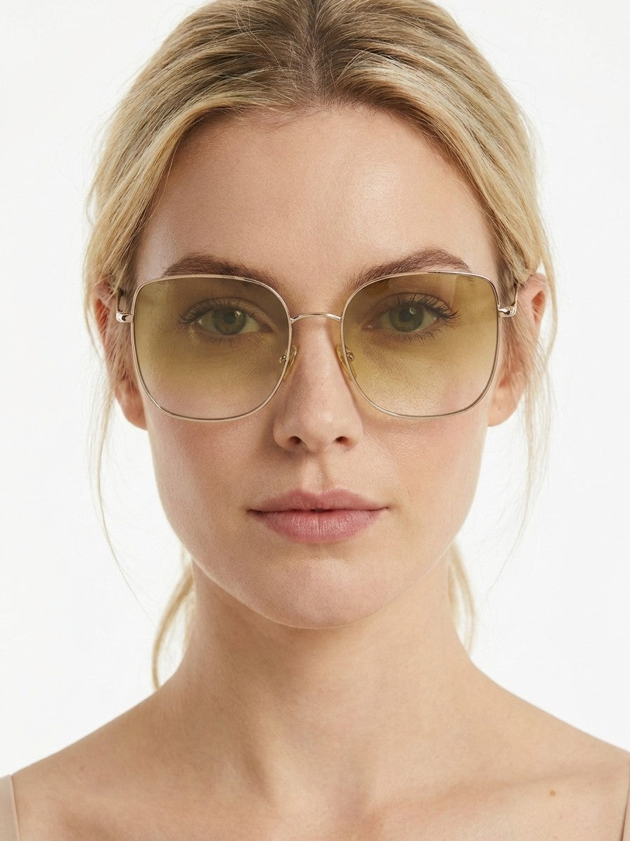 IM0014S0M003L00106_model_front.jpg
