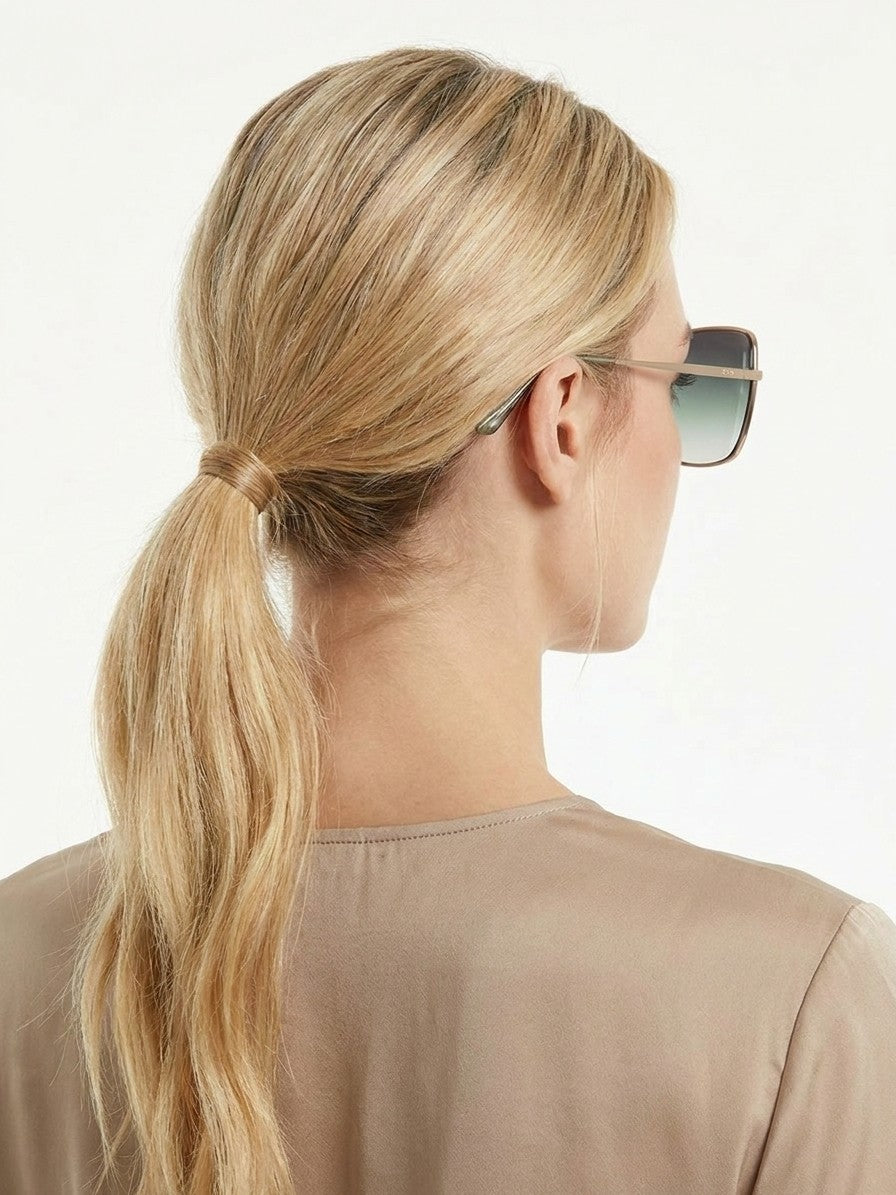 IM0102S0M010LPEFIB_model_back.jpg