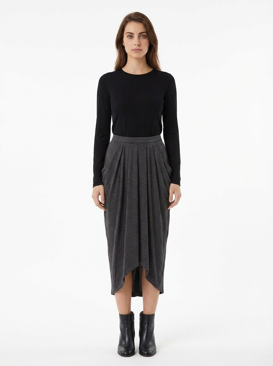 JU122520H039I02AN_model_front.jpg