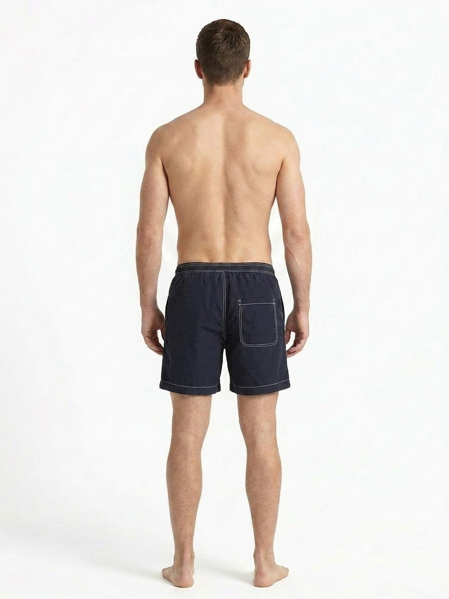MB009721A003V02FK_model_back.jpg