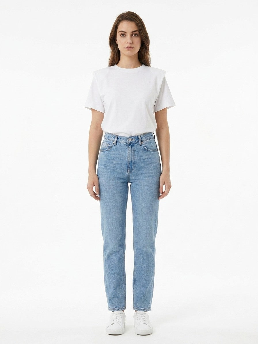 TS083822P037I20WH_model_front.jpg